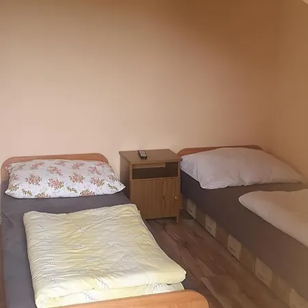 Wynajem Pokoi Goscinnych Bozenka Homestay *