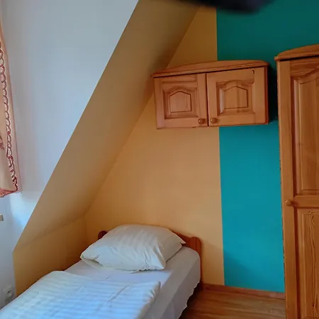 Wynajem Pokoi Goscinnych Bozenka *