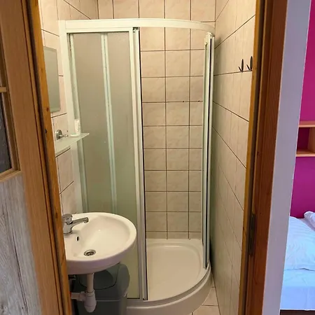 Wynajem Pokoi Goscinnych Bozenka